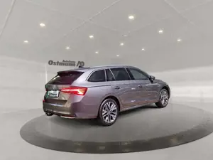 Skoda Octavia Combi 1.5 TSI mHEV Selection 360 ACC HUD Bild 4