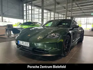 Porsche Taycan 4S Surround-View Panorama