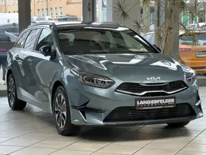 Kia Ceed / cee'd cee'd Sportswagon NAVI*CARPLAY*SHZ*LHZ*JBL*KAMERA