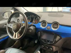 Opel Adam Slam/Sitzheizung/Sportpaket/Navi/USB Bild 4