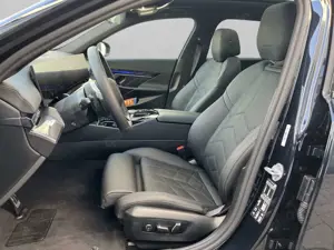 BMW 540 d xDrive Touring M Sportpaket Pro Standhzg. Pano.D Bild 4