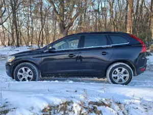 Volvo XC60 XC60 D5 AWD Aut. Momentum Bild 3