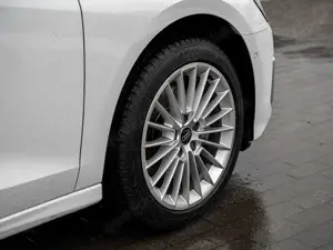 Audi A3 Sportback 40 TFSI e advanced Pano Kam Navi Bild 5