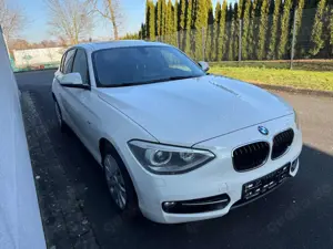 BMW 120 Diesel (5-Türer) Aut. Sport Line TOP ZUSTAND
