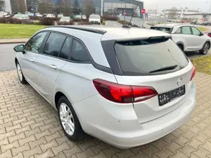 Opel Astra 1.5 D Edition StartStop Aut. Navi+Kamera Bild 5