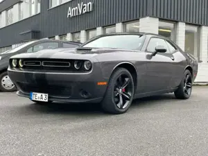 Dodge Challenger 3.6 SXT 20 Zoll Kamera Black Stripes