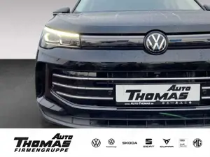 Volkswagen Tiguan Elegance 7-Gang-DSG *AC*NAV*AREAVIEW*WR