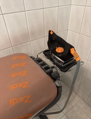 Bügelstation von  Zedi 