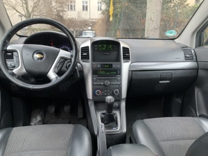 captiva 2,4  7 sitzer,unfallfrei aus 2 hand Bild 8