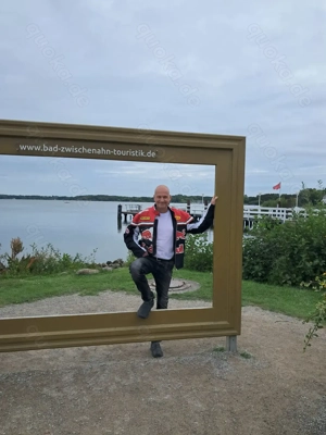 Hallo  bin Udo Single suche sie für eine tolle Beziehung 