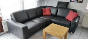 Sitzecke und tisch Bild 2