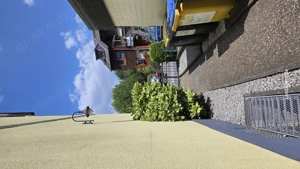 ***Dreifamilienhaus mit 2023 neu ausgebautem EG*** ca. 285m  Wohnfläche mit Garten und Stellplätzen Bild 6