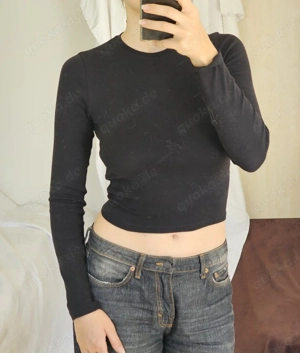 Bershka Langarmtop Schwarz M Longsleeve Top T-Shirt Shirt Oberteil Bluse Hemd Pullover Pulli Hoodie