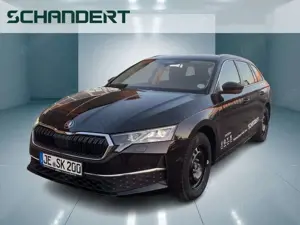 Skoda Octavia Combi 1.5 TSI Selection Matrix Navi AHK PLA