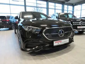 Mercedes-Benz E 220 d AMG* Bild 2