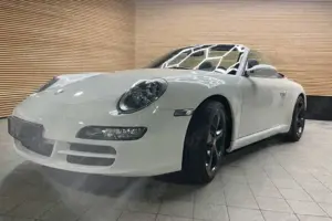 Porsche 997 Cabrio*Schalter*Leder*Navi*Sportabgas* Bild 5