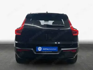 Volvo XC40 XC40 B3 B DKG Plus Black Edition Bild 5