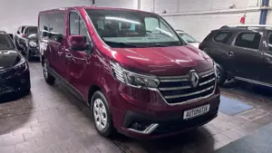 Renault Trafic L2H1 DCI 150 Autom./8-Sitzer/Navi/SHZ/Cam