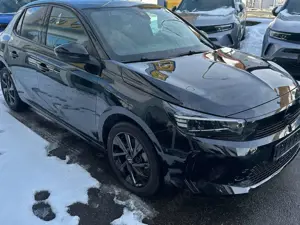 Opel Corsa GS  Navi Multimedia Rückfkamera SitzLenkradheiz