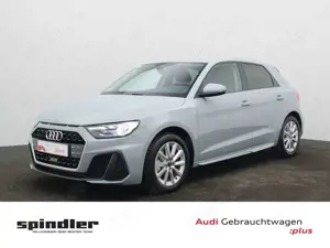 Audi A1 30 TFSI S-tronic / MMI-Radio +, LED