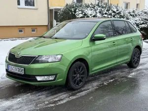 Skoda Rapid/Spaceback Rapid 1.4 TSI//DSG//Navi//AHK//Xenon//