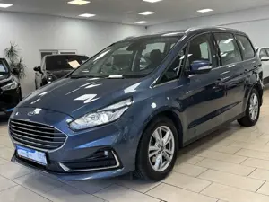 Ford Galaxy Hybrid Titanium*Navi*AHK*7-Sitzer*SHZ*DAB*