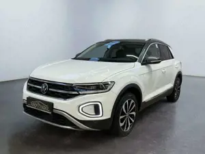 Volkswagen T-Roc Style 2.0 TDI DSG ACC AHK Massagefunktion Bild 2