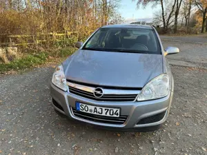 Opel Astra Astra Fließheck  5-Türer 1.4 Edition