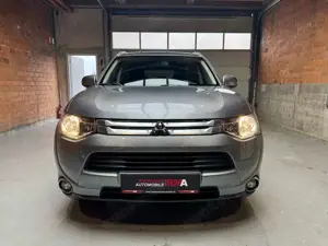 Mitsubishi Outlander ClearTec Invite +KAMERA+NAVI+7-SITZER Bild 2