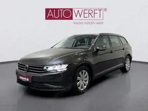 Volkswagen Passat Variant 1.5 TSI DSG LED NAVIGATION KAMERA SHZ GANZJAHRESRE