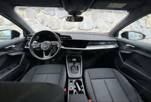 Audi A3 A3 30 TDI Limousine Bild 4