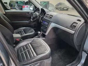 Skoda Yeti TSI DSG Aut. Ambition "1.Hand" VW Scheckheft Bild 5