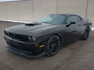 Dodge Challenger Shaker-Paket/Klappenauspuffanlage