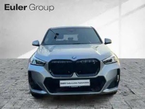 BMW iX1 xDrive 30 M-Sport Navi Digitales Cockpit Soundsyst Bild 3