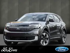 Ford Explorer Premium RWD