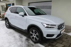 Volvo XC40 T3 Geartronic Inscription Panorama LED Navi Leder