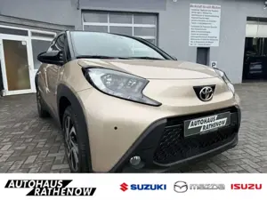Toyota Aygo X Pulse Comfort Paket Tempomat Kamera SHZ Spurhaltea