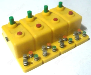 TRIX 4 gelbe Schalter Drucktasten Doppelfunktion Umschalter