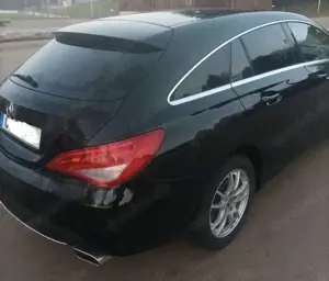 Mercedes-Benz CLA 180 Shooting Brake Bild 5