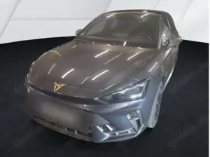 CUPRA Leon 1.5 eTSI DSG ACC+LED+NAVI+PANO