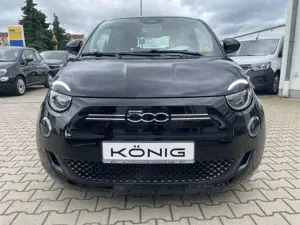 Fiat 500e MY23 Klima*CarPlay*Tempomat Bild 2