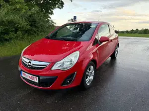 Opel Corsa Satellite