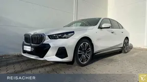 BMW i5 xDrive40 Lim M Sport,AHK,Autobahnass.BW