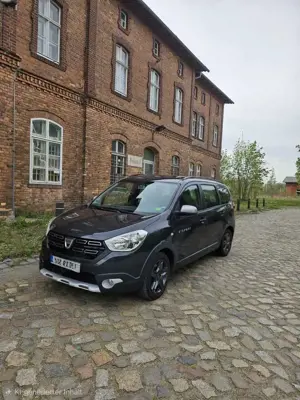 Dacia Lodgy dCi 110 Stepway Celebration