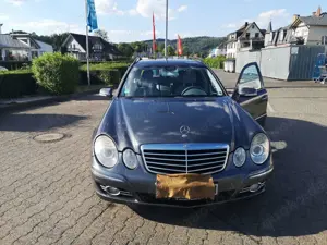 Mercedes-Benz E 320 T CDI 7G-TRONIC Avantgarde DPF