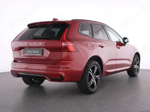 Volvo XC60 B5 AWD R-Design R-Design+AHK+HEADUP+STANDHZ+PANO Bild 2
