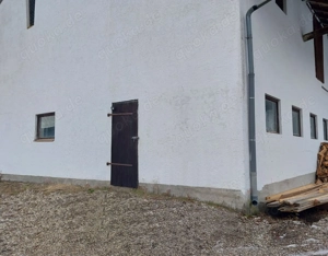 Zur privaten Vermietung steht eine Lager- Hallenfläche Nähe  85276 Pfaffenhofen