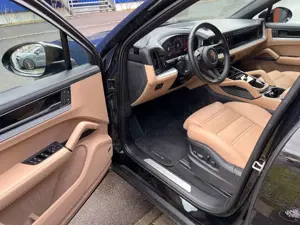 Porsche Cayenne Coupe E-Hyb Volleder · Innodrive · Bose Bild 4