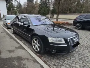 Audi A8 Bild 2