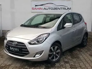 Hyundai iX20 1.6 Automatik YES! 1.Hand PDC SHZ Scheckheft
